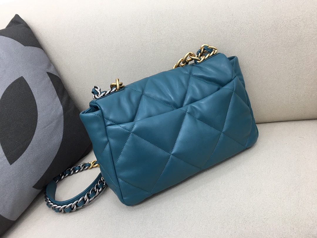 Lambskin 19 Large Handbag Flap Bag AS1161 Ocean Blue